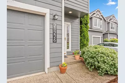 21226 Osburn Loop, Fairview, OR 97024 - Photo 7
