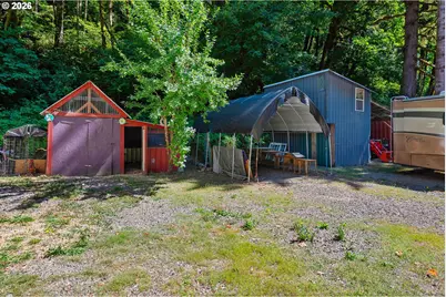 24608 Lower Smith River Rd, Reedsport, OR 97467 - Photo 33