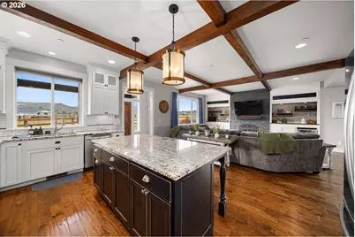 8933 NW Elizabeth Way, Prineville, OR 97754 - Photo 5