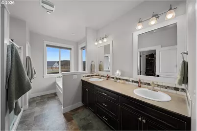 8933 NW Elizabeth Way, Prineville, OR 97754 - Photo 11