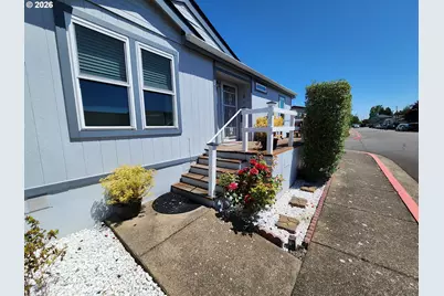 3025 Hollyridge Loop NE, Salem, OR 97305 - Photo 3