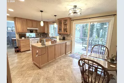 970 NW 176th Ave, Beaverton, OR 97006 - Photo 9