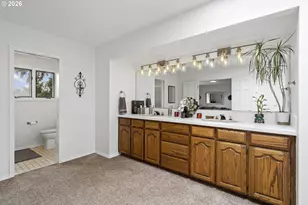 15 SW 68th Ave, Portland, OR 97225 - Photo 25