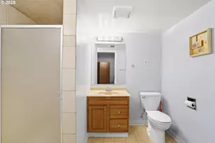 15909 NE Morris St, Portland, OR 97230 - Photo 19