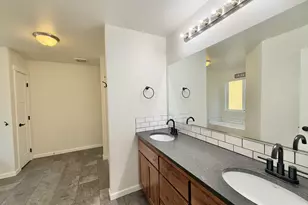 477 Palisade Dr, Roseburg, OR 97471 - Photo 23