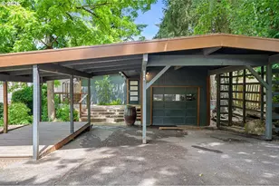 5345 SW Arnold St, Portland, OR 97219 - Photo 1