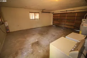 1873 NE 10th Ave, Hillsboro, OR 97124 - Photo 19