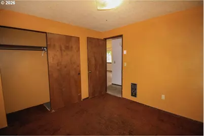 1873 NE 10th Ave, Hillsboro, OR 97124 - Photo 13
