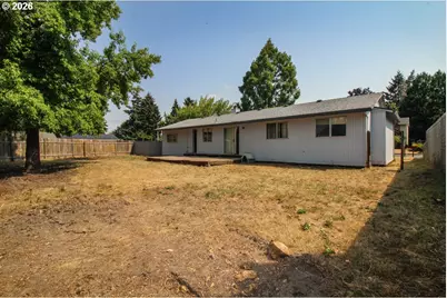 1873 NE 10th Ave, Hillsboro, OR 97124 - Photo 23