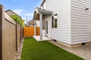 7472 N Polk Ave, Portland, OR 97203 - Photo 13