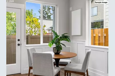 7472 N Polk Ave, Portland, OR 97203 - Photo 5