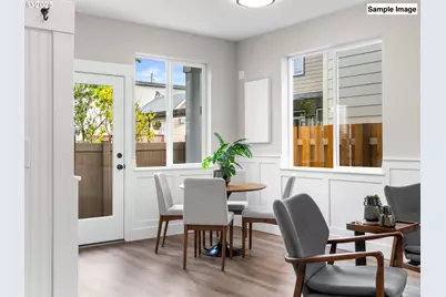 7472 N Polk Ave, Portland, OR 97203 - Photo 3