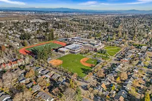 7472 N Polk Ave, Portland, OR 97203 - Photo 19