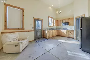 36995 Wallace Creek Rd, Springfield, OR 97478 - Photo 37