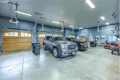 36995 Wallace Creek Rd, Springfield, OR 97478 - Photo 39