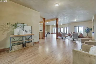 36995 Wallace Creek Rd, Springfield, OR 97478 - Photo 23