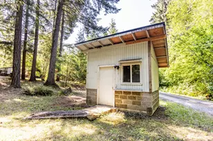 90159 Baker Rd, Elmira, OR 97437 - Photo 29