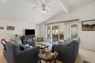 275 Littlebrook Ln, Roseburg, OR 97471 - Photo 13