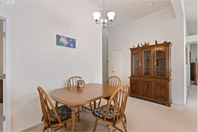 275 Littlebrook Ln, Roseburg, OR 97471 - Photo 11