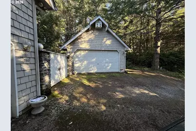 780 Quattomah Ln, Port Orford, OR 97465 - Photo 9