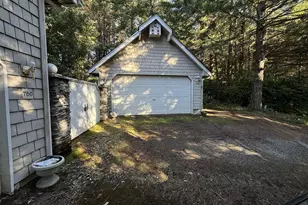 780 Quattomah Ln, Port Orford, OR 97465 - Photo 9