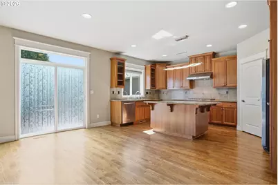 13874 SW Halcyon Ter, Portland, OR 97223 - Photo 11