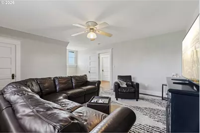 4215 Independence Hwy, Independence, OR 97351 - Photo 13