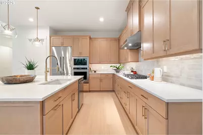 22990 Bland Cir, West Linn, OR 97068 - Photo 7