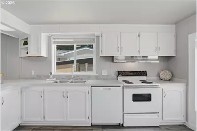 21201 NE 58th St #49, Vancouver, WA 98682 - Photo 11