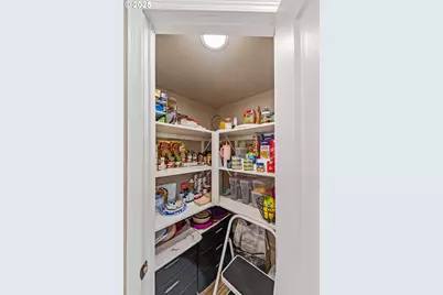 1060 Cedar Loop, Lakeside, OR 97449 - Photo 7