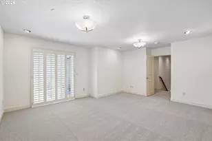 8768 SW Marseilles Dr, Beaverton, OR 97007 - Photo 25