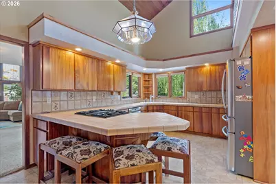 14665 NW Ridgetop Ct, Beaverton, OR 97006 - Photo 9