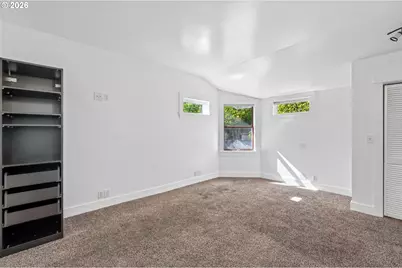 3530 SW Falcon St, Portland, OR 97219 - Photo 19