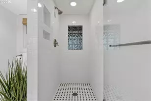 782 NW Powhatan Terrace, Portland, OR 97210 - Photo 39