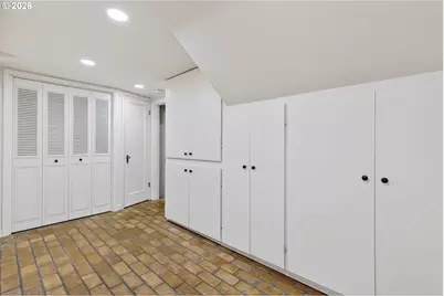 782 NW Powhatan Ter, Portland, OR 97210 - Photo 35