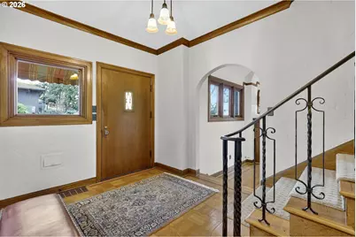 782 NW Powhatan Ter, Portland, OR 97210 - Photo 5