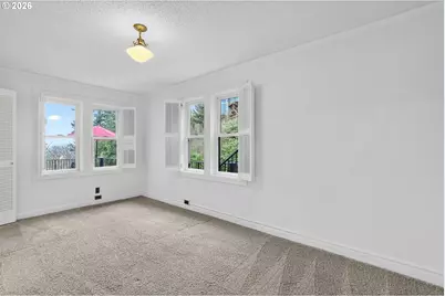 782 NW Powhatan Ter, Portland, OR 97210 - Photo 37