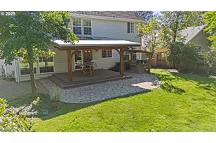 1059 Cal Young Rd, Eugene, OR 97401 - Photo 33