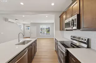 4003 SW Royal Ave, Gresham, OR 97080 - Photo 17