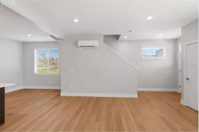 4003 SW Royal Ave, Gresham, OR 97080 - Photo 9