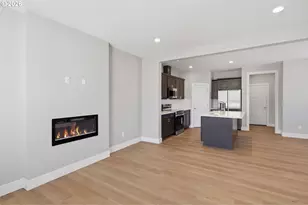 4003 SW Royal Ave, Gresham, OR 97080 - Photo 7