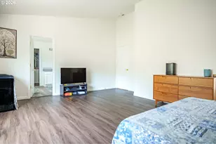 804 NW Brookhill St, Hillsboro, OR 97124 - Photo 15