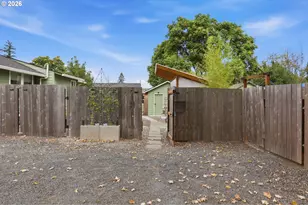 6231 NE Going St, Portland, OR 97218 - Photo 31
