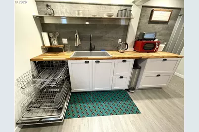 6231 NE Going St, Portland, OR 97218 - Photo 19