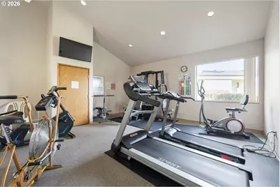 4055 Royal Ave #30, Eugene, OR 97402 - Photo 41