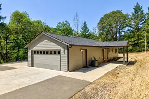 5655 Hwy 138, Oakland, OR 97462 - Photo 3