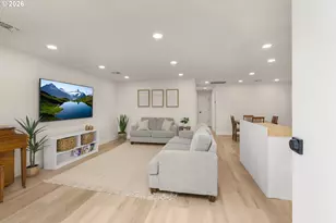 2585 NE Chalmers Way, McMinnville, OR 97128 - Photo 9