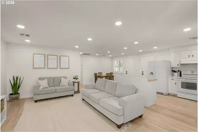 2585 NE Chalmers Way, McMinnville, OR 97128 - Photo 3