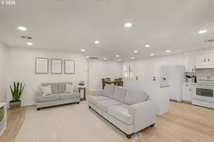 2585 NE Chalmers Way, McMinnville, OR 97128 - Photo 3