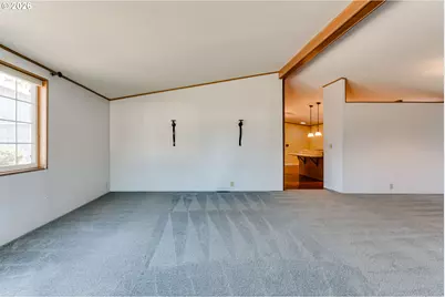 3035 Stapp Dr, Eugene, OR 97408 - Photo 7